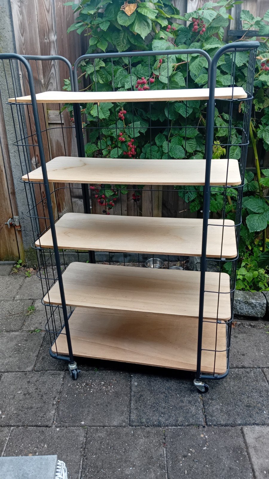 Bakkerskast met vlekken - lage prijs, Huis en Inrichting, Kasten | Boekenkasten, Met plank(en), Gebruikt, 50 tot 100 cm, 25 tot 50 cm