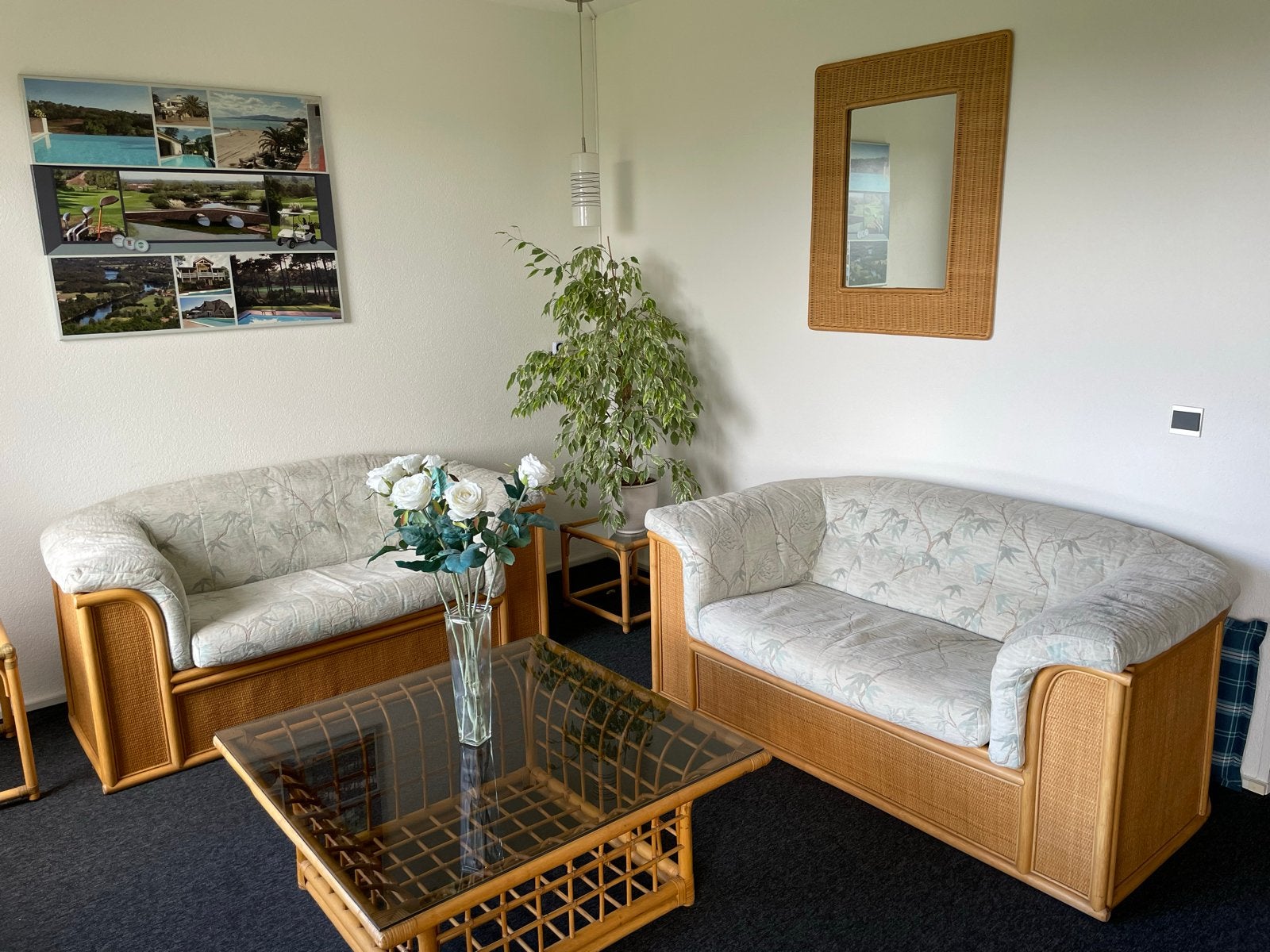 Rotan zithoek incl. Glazen salontafel en 2 bijzettafels, Ophalen, Gebruikt, Riet of Rotan