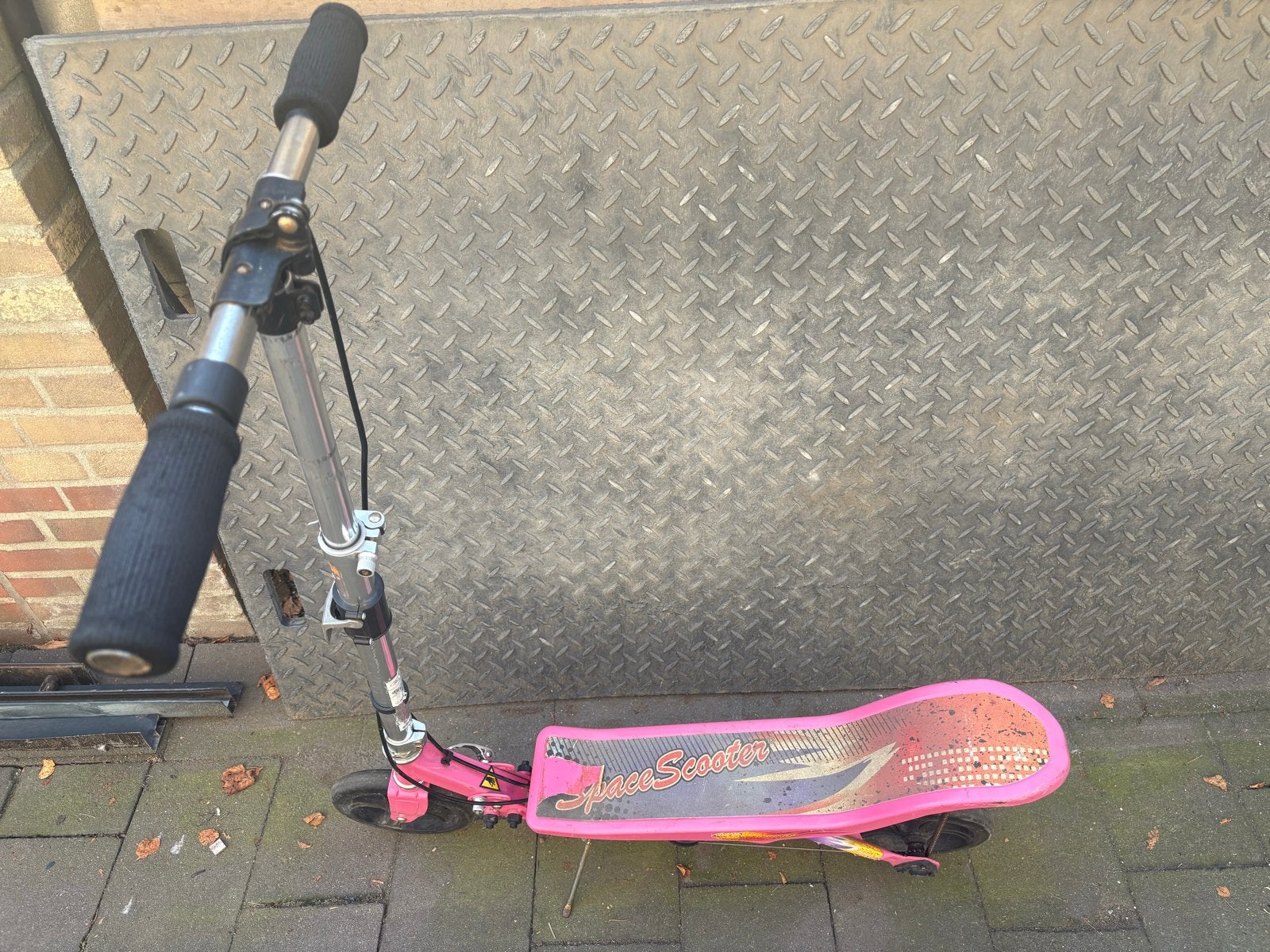 Roze Space Scooter - Kan nog makkelijk een ronde mee!, Ophalen, Gebruikt, Overige typen