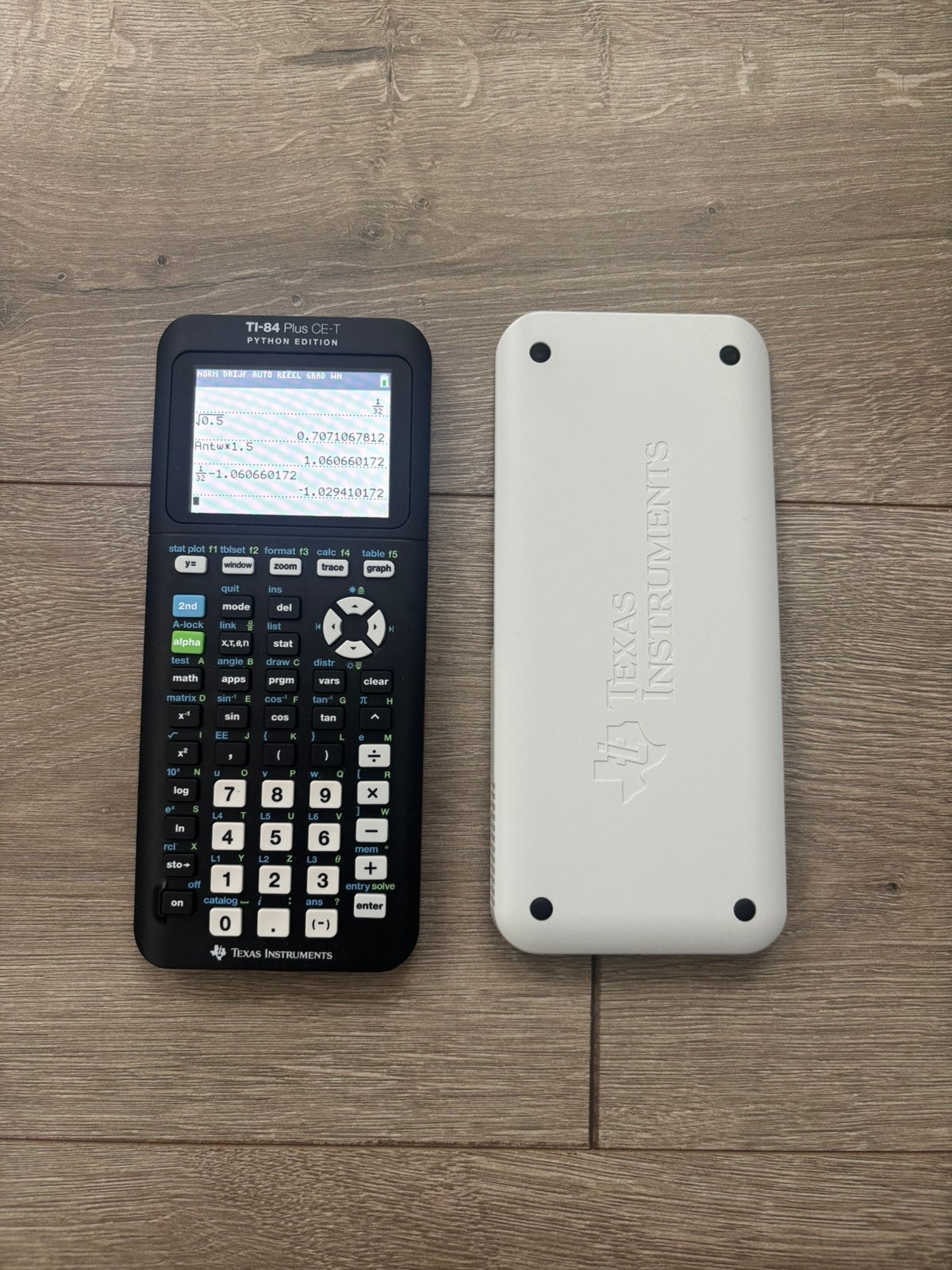 Rekenmachine Texas TI-84 Plus CE-T python edition met hoes, Ophalen of Verzenden, Zo goed als nieuw