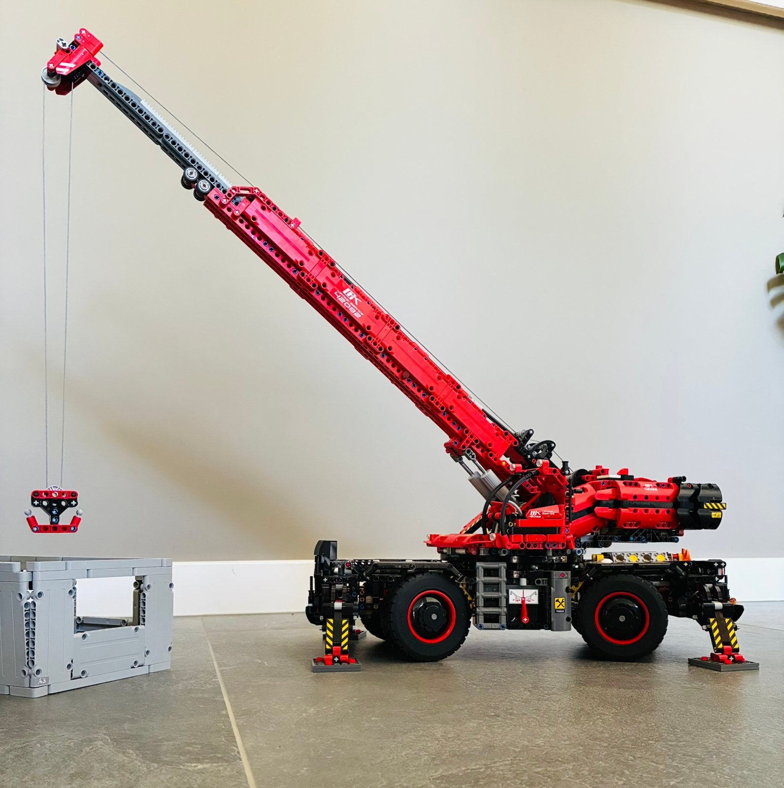 Lego technic 42082, Ophalen of Verzenden, Zo goed als nieuw