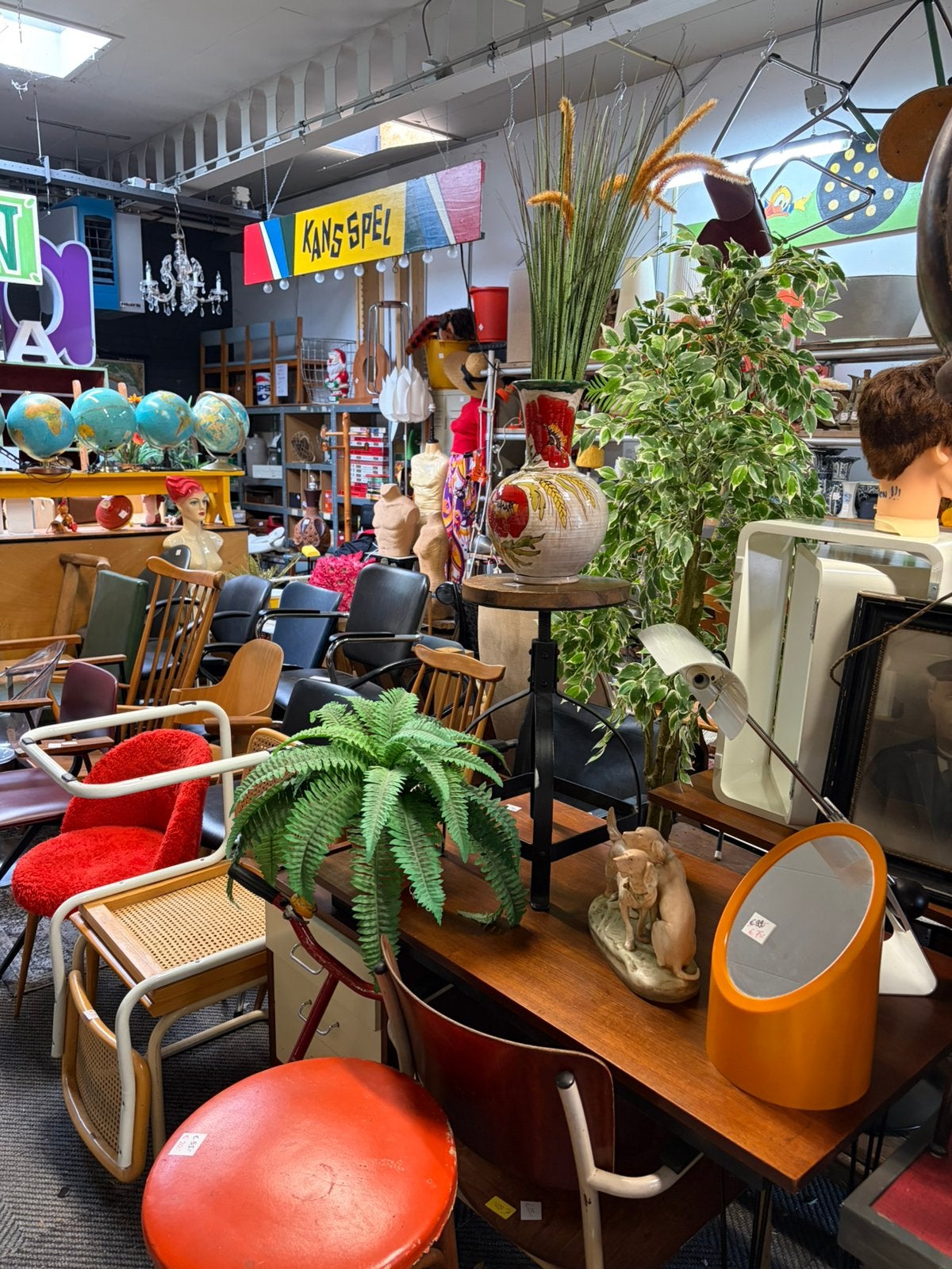 LEEGVERKOOP loods 110m2 / vintage-retro-industrieel, Ophalen