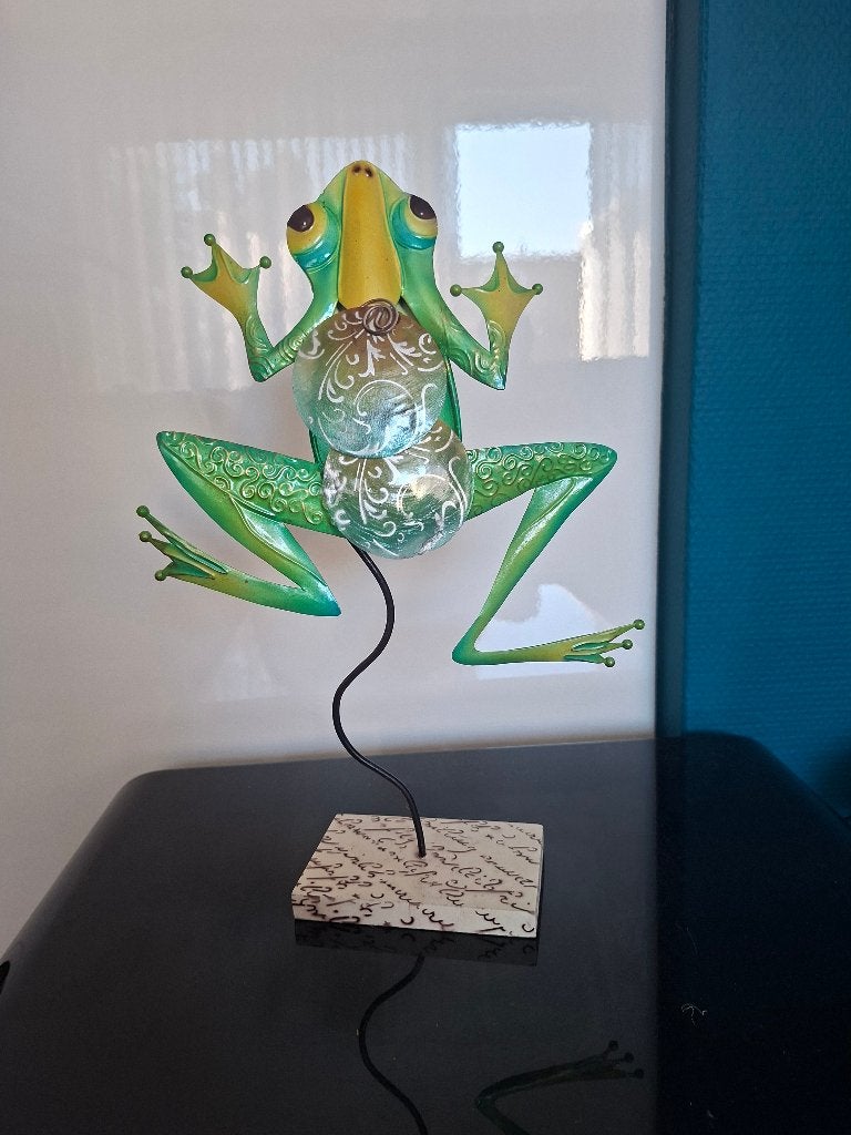 Metalen kikker beeld, 32 cm, Ophalen of Verzenden, Zo goed als nieuw, Metaal