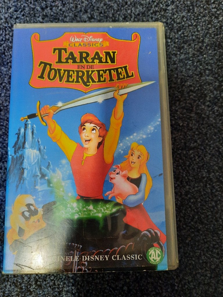 TARAN EN DE TOVERKETEL! Mooie Disney Tekenfilm Op VIDEO!, Tekenfilm, Verzenden, Alle leeftijden, Kinderprogramma's en -films