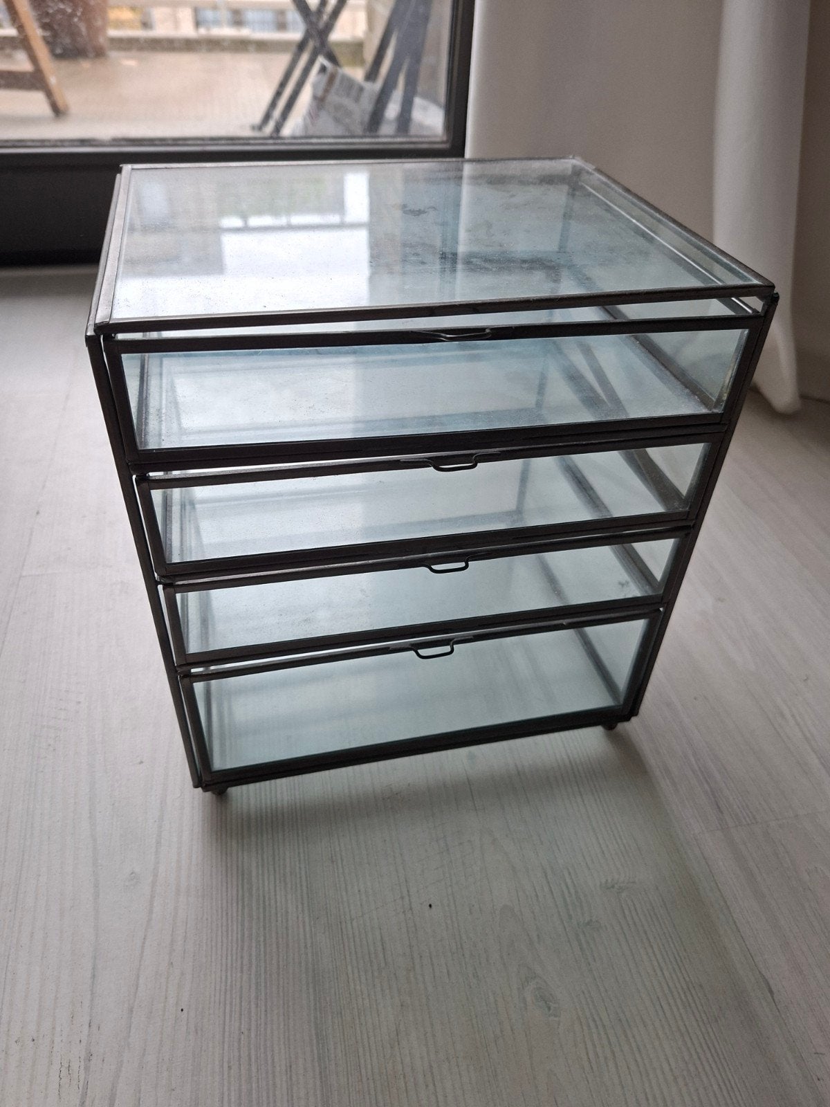 Leuk glazen brocante kastje sieraden doosje, Ophalen, Zo goed als nieuw, Glas, Brocante