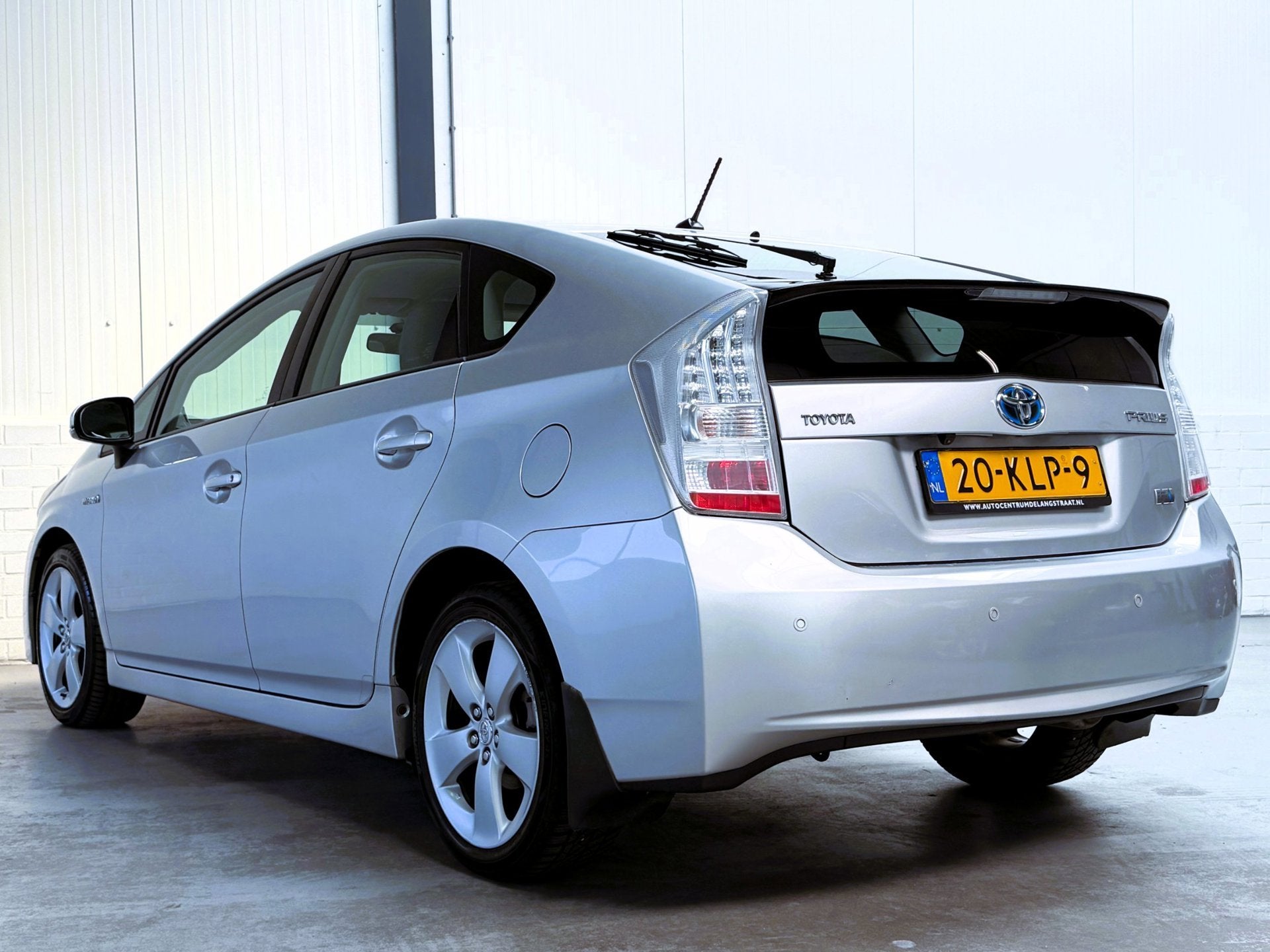 Toyota Prius 1.8 Aspiration|Dealer O.H.|Keyless, Auto's, Toyota, Gebruikt, 4 cilinders, Alcantara, Origineel Nederlands