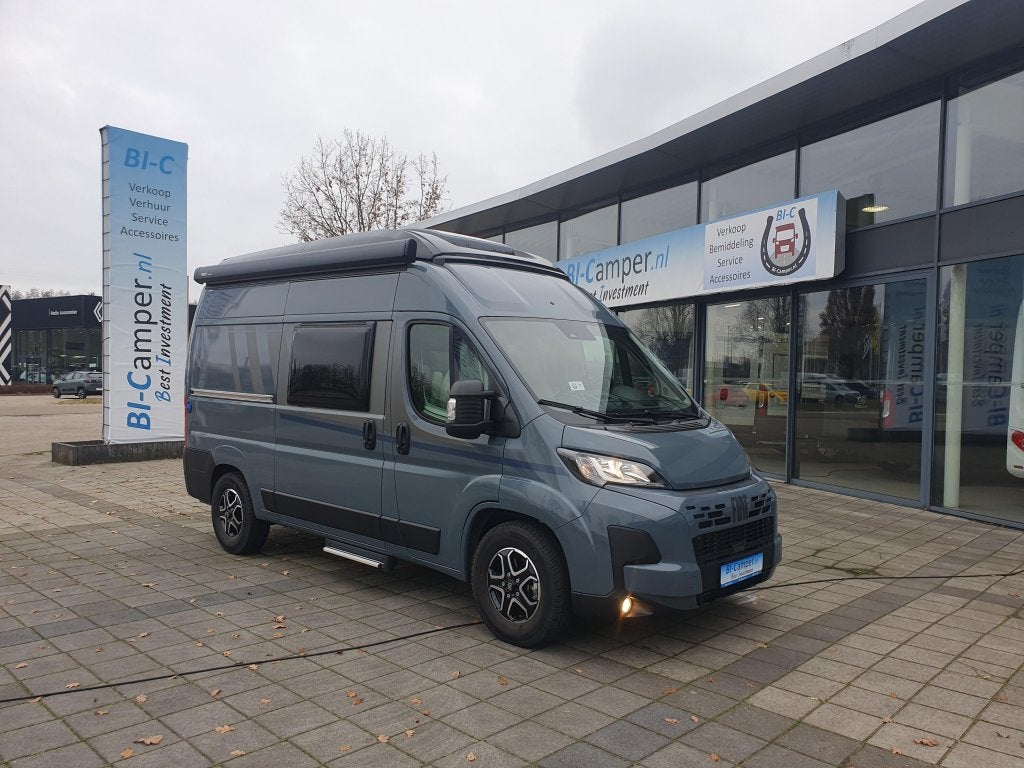 Carado CVE 540 Pro Hefdak | Automaat | NAV | CAM DIGIDISPLAY, Automaat, Chemisch toilet, Buscamper of Camperbus, Ringverwarming