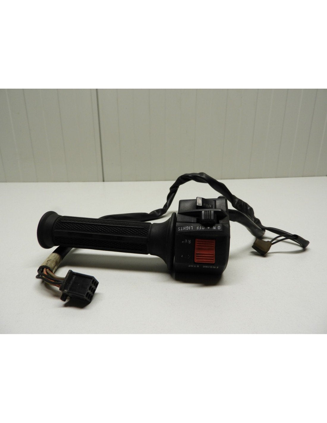 GSX1100F 1988 - 1994 Suzuki Elektrische bediening D1-43681