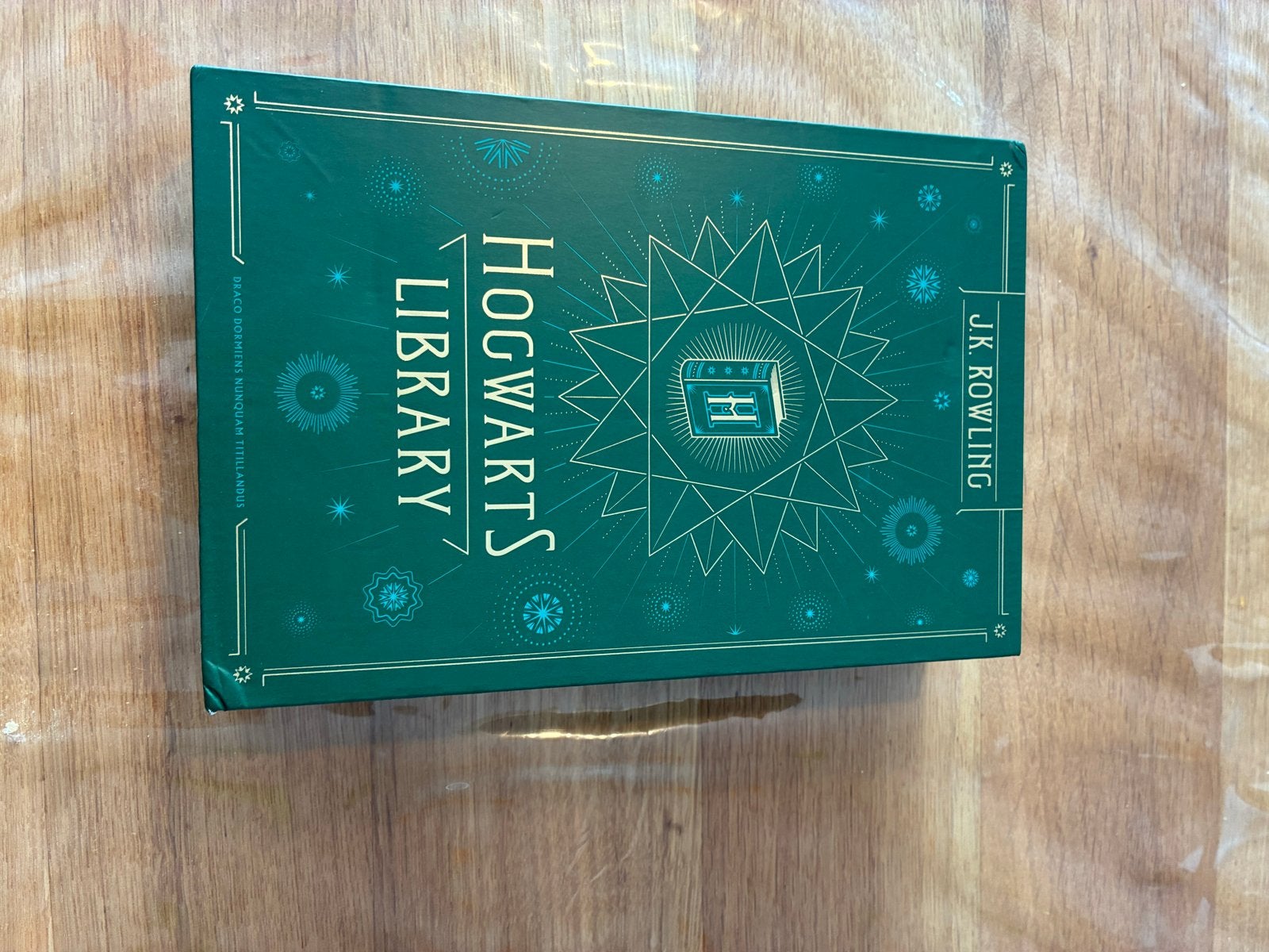 Hogwarts Library Box Set - Harry Potter, Boeken, Ophalen of Verzenden, Nieuw