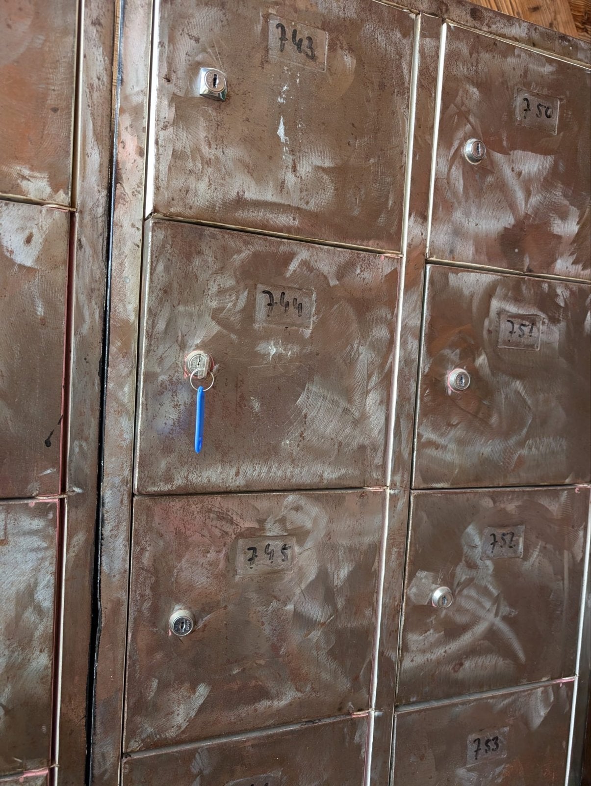 2x 14 kluisjes - Vintage industriële locker kasten, Ophalen, Gebruikt