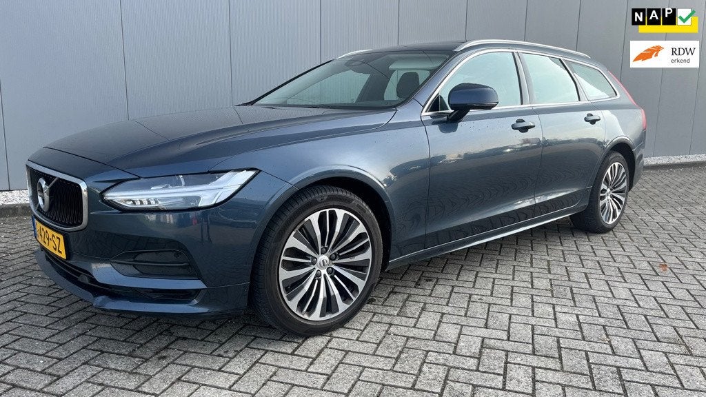 Volvo V90 2.0 D3 Momentum Pro AUT/ PANORAMA/ 8181 netto, Auto's, Blauw, Diesel, 1629 kg, Onderhoudsboekje