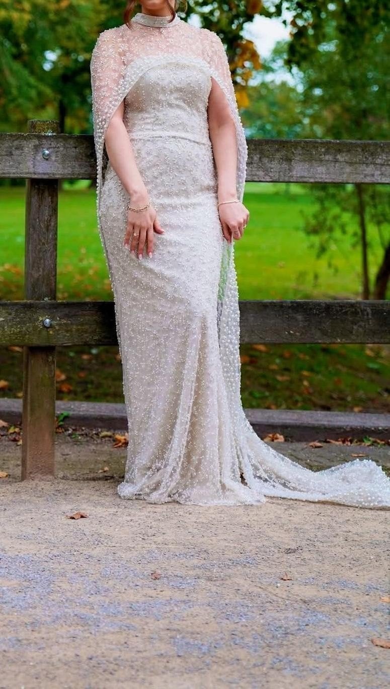Prachtige Galajurk/Trouwjurk - Zo goed als nieuw, Kleding | Dames, Trouwkleding en Trouwaccessoires, Ophalen of Verzenden