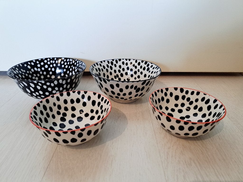 4 schaaltjes van Loods 5, Overige merken, Keramiek, Nieuw, Ophalen of Verzenden