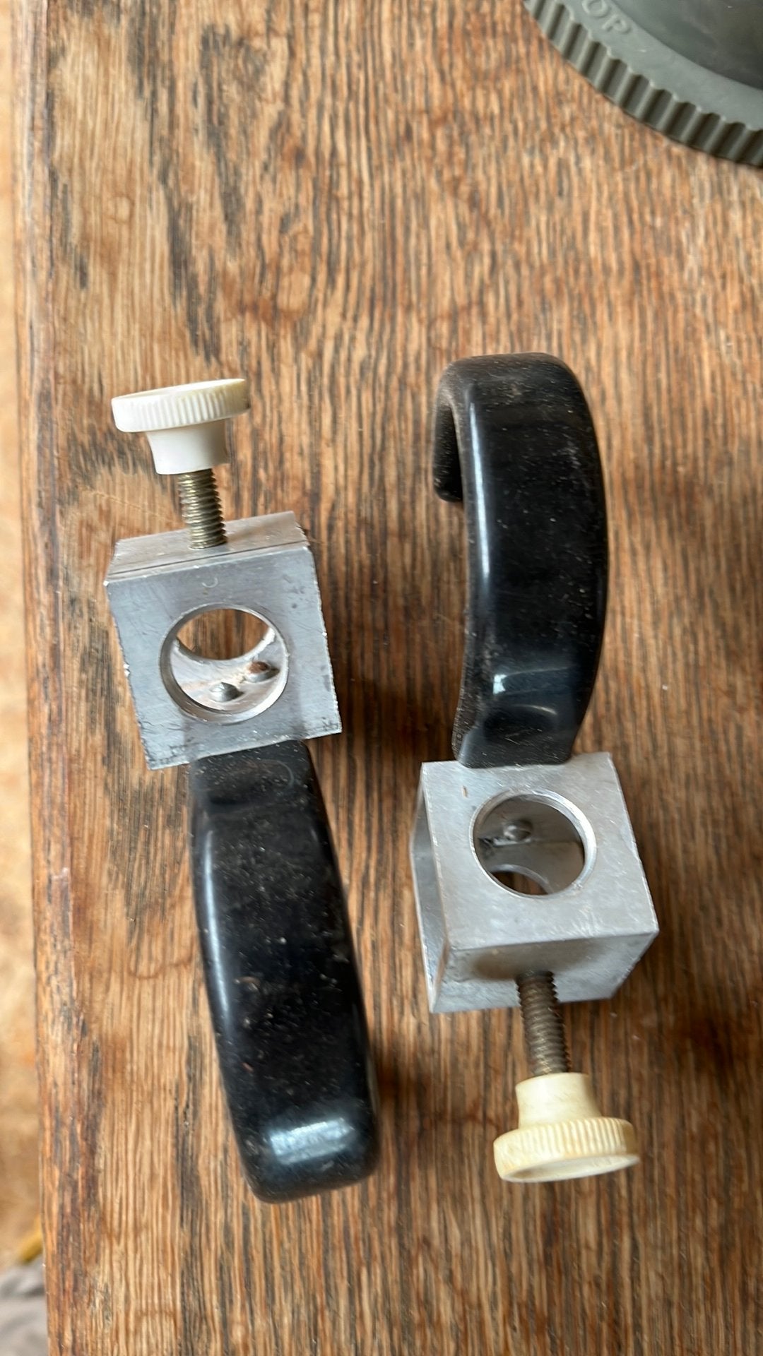2 klemmen, Ophalen, Gebruikt, Net of Fuik