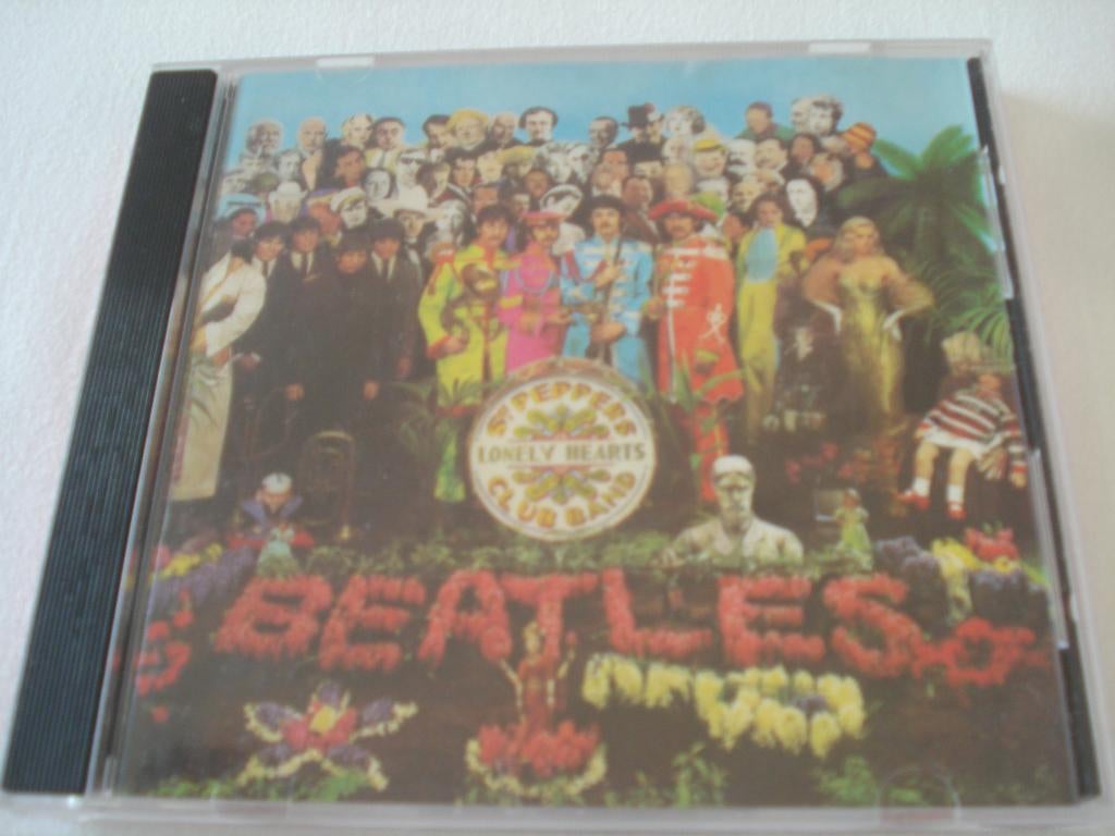 THE BEATLES -ST. PEPPERS LONELY HEARTS CLUB BAND, Ophalen of Verzenden, 1960 - 1969, Gebruikt