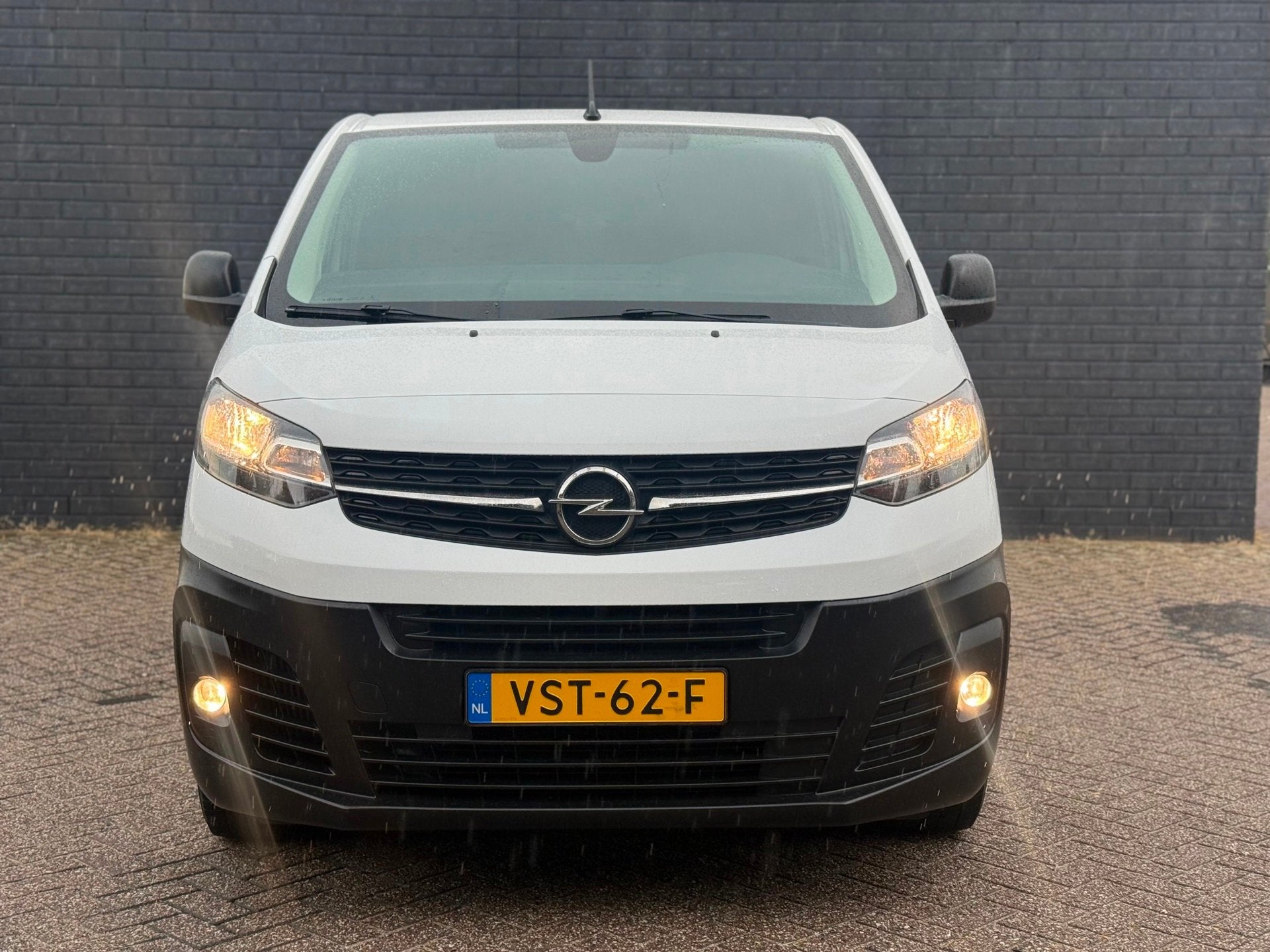 Volkswagen Transporter 1.5 CDTI L3H1 Edition Bj 11-2022 Airc, Auto's, Voorwielaandrijving, 15 km/l, 4 cilinders, 2000 kg