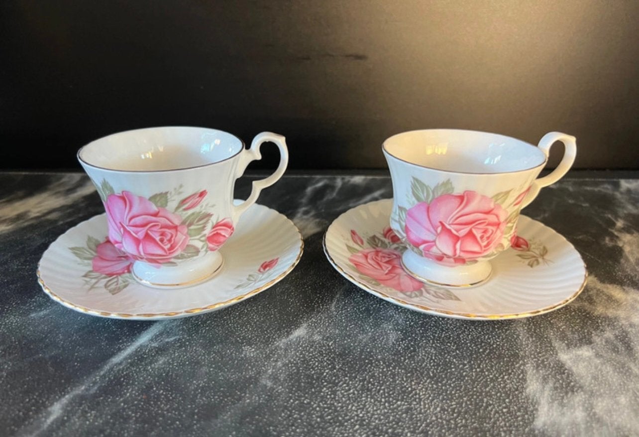 Vintage Royal Windsor 2 kop en schotels met rozen design, Ophalen of Verzenden