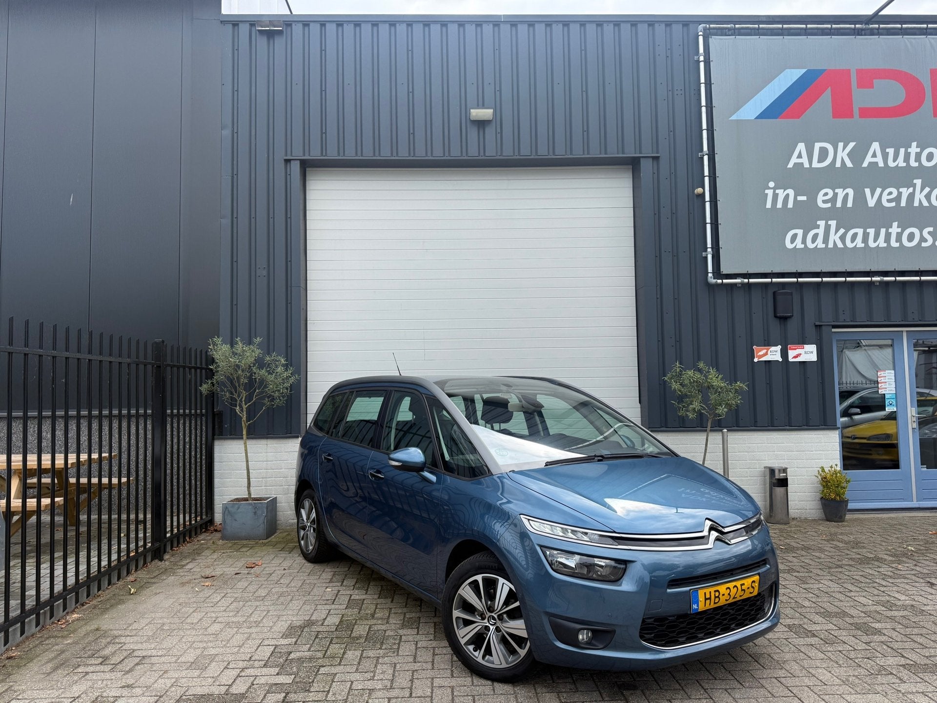 Citroen Grand C4 Picasso 1.2 PureTech Business MASSAGE/STOEL, Auto's, Voorwielaandrijving, Gebruikt, 1199 cc, Blauw