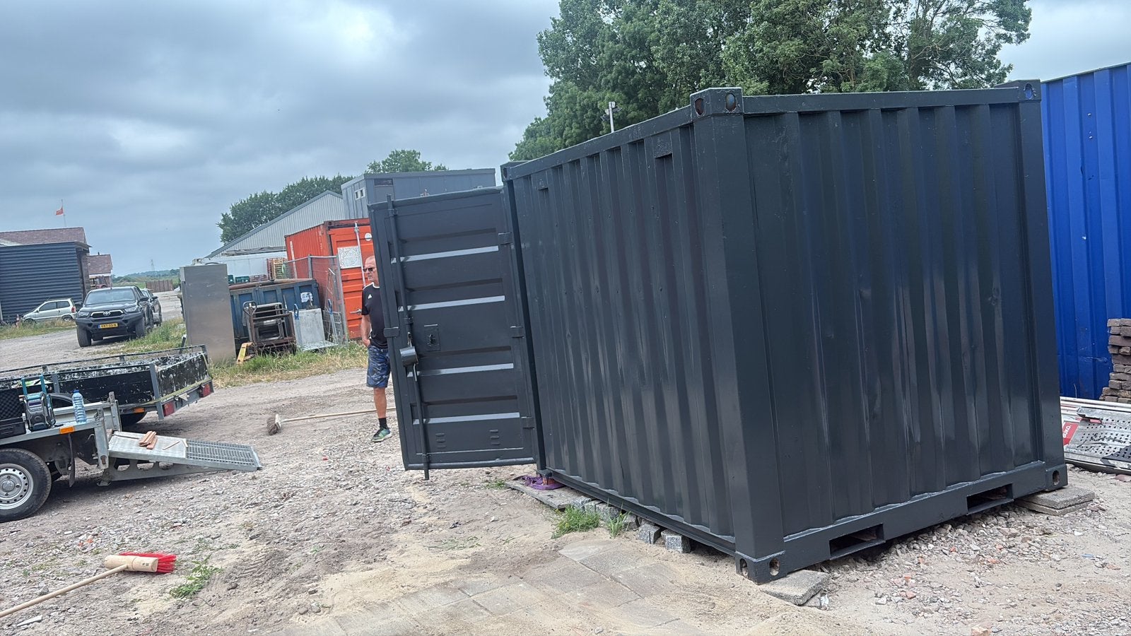 Kleine nette container, Ophalen