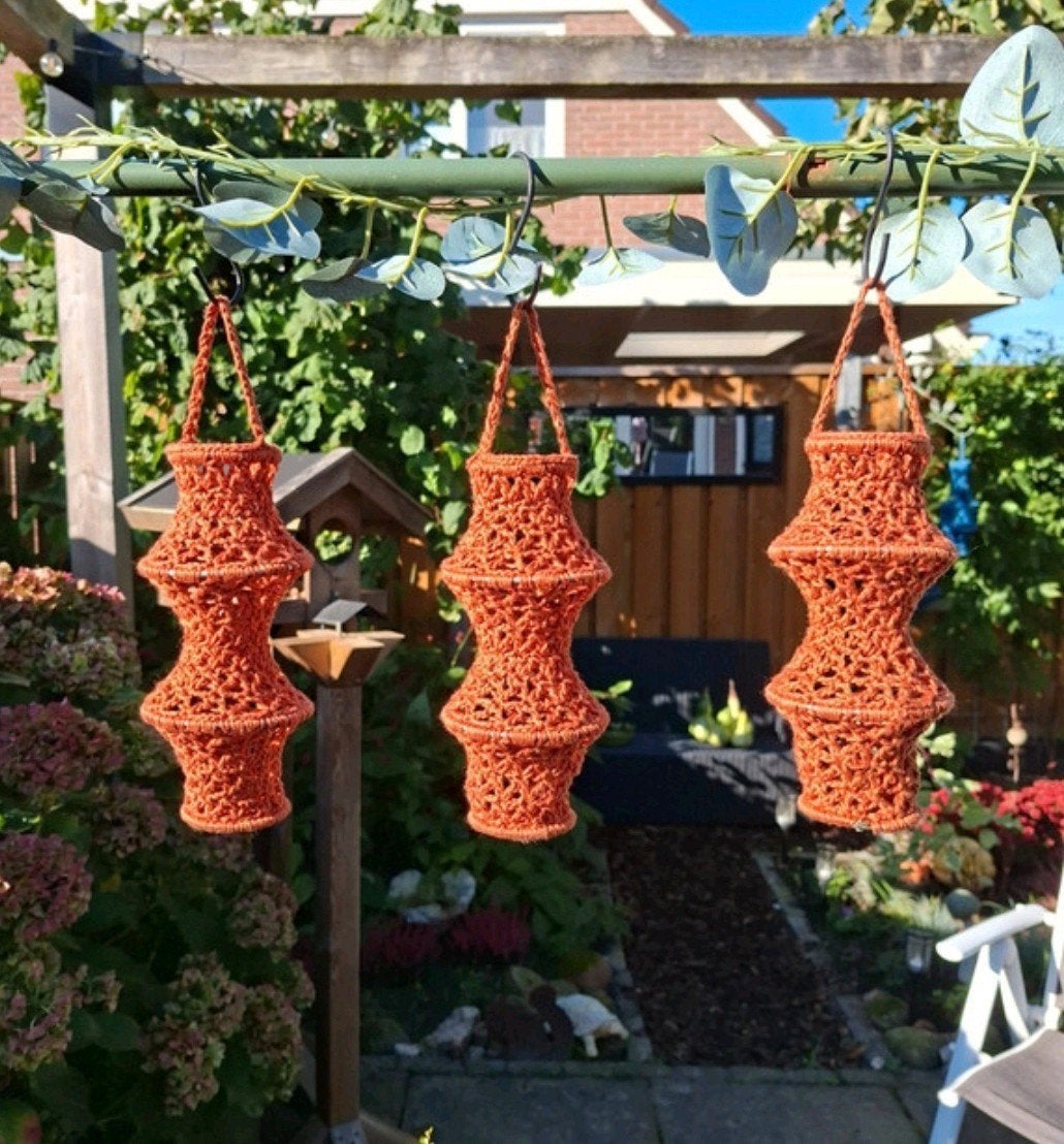 3 gehaakte lampionnetjes, Ophalen of Verzenden, Nieuw, Haken, Overige typen
