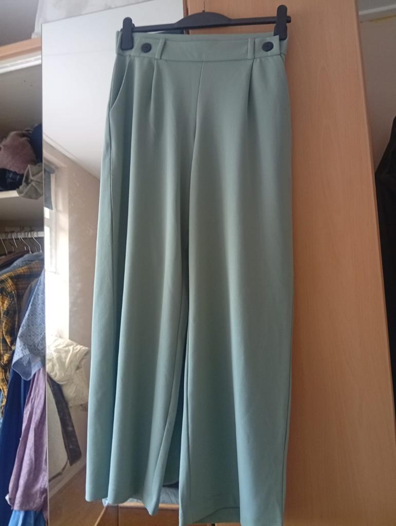 JDY Lange Broek Maat L/32 - Zo goed als nieuw, Kleding | Dames, Broeken en Pantalons, Maat 42/44 (L), Ophalen of Verzenden, Zo goed als nieuw