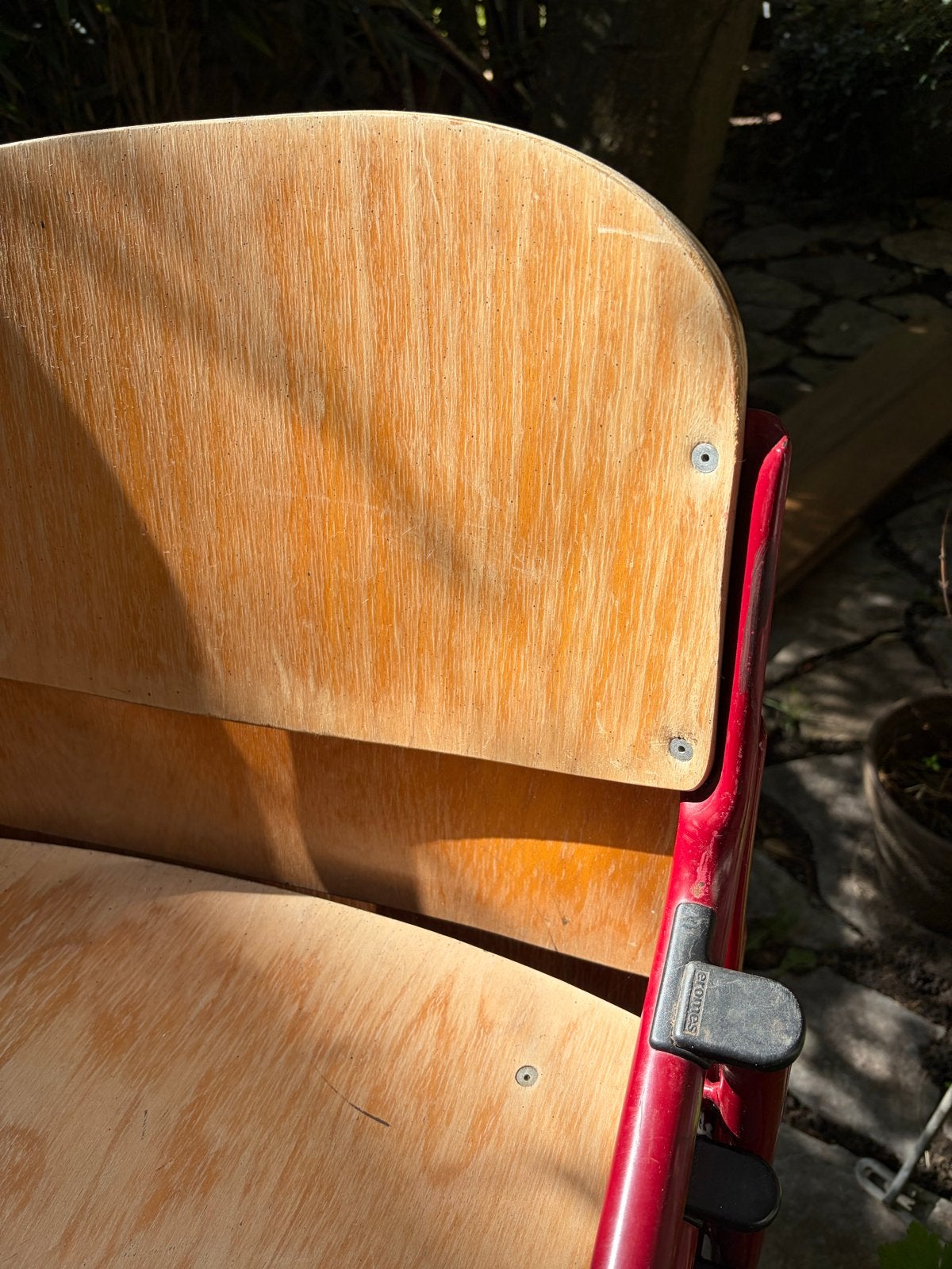 Eromes stapelbare schoolstoelen, Huis en Inrichting, Ophalen, Gebruikt, Vier, Rood