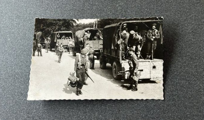 België Belgisch Leger infanterie door vrachtwagen vervoerd, Ophalen of Verzenden, Landmacht, Overige gebieden, Overige typen