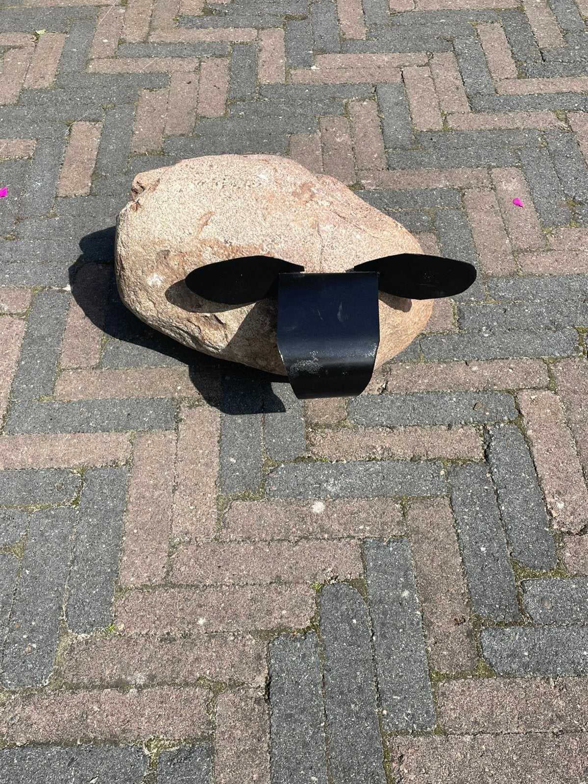 Schapekop op kei, Ophalen, Zo goed als nieuw