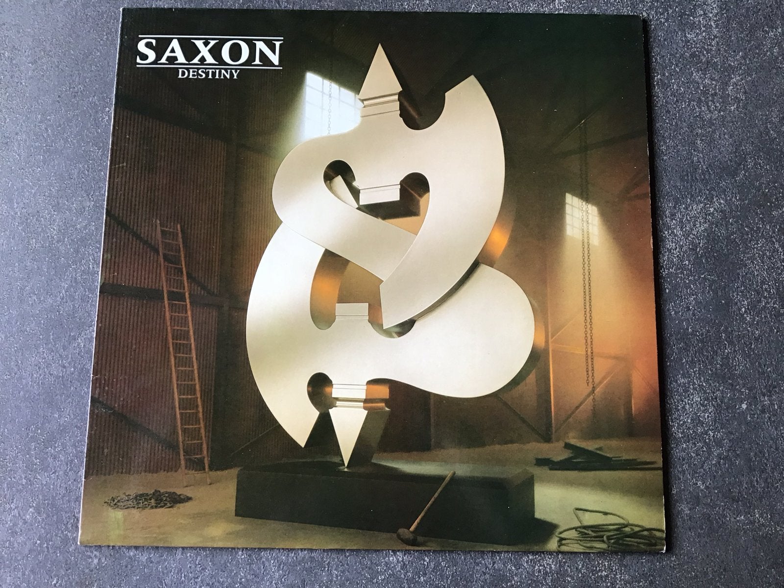 Saxon - Destiny -  Vinyl, LP, Gebruikt, Ophalen of Verzenden, Hardrock