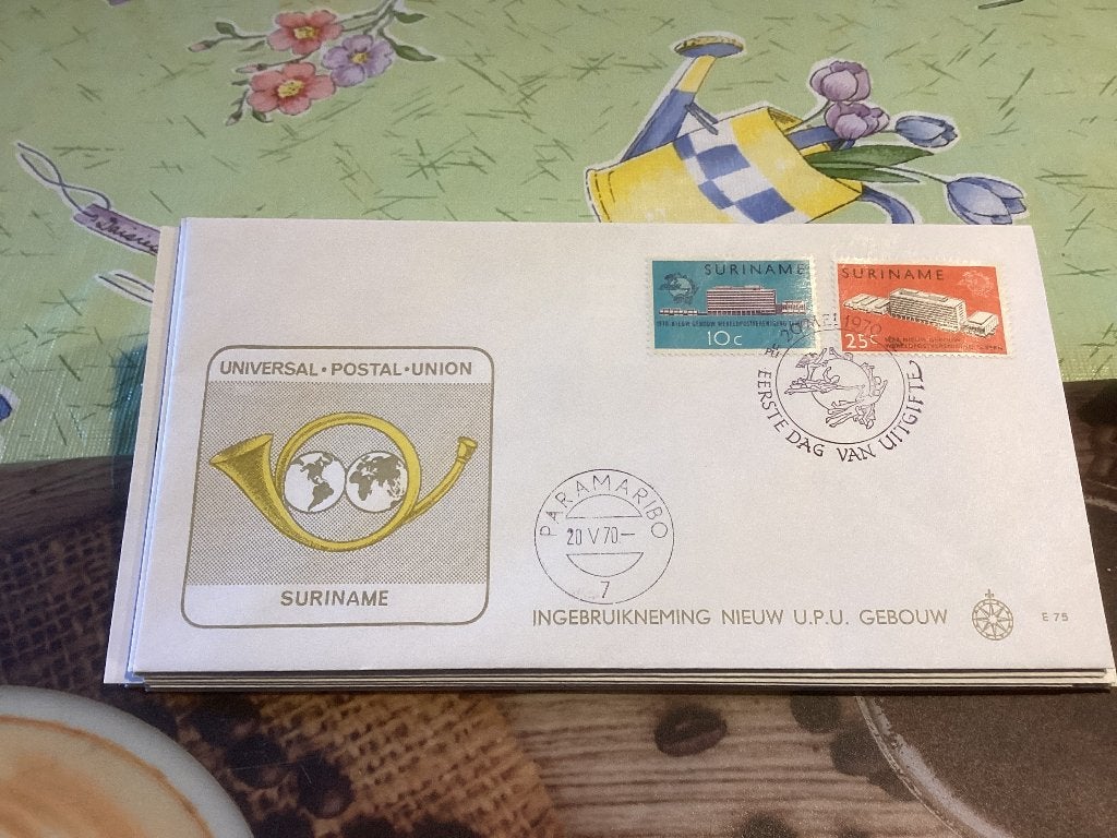 No4301 Suriname E75 karrewiel Heb ook Nederland jaargangen, Postzegels en Munten, Ophalen of Verzenden, Onbeschreven, Nederland