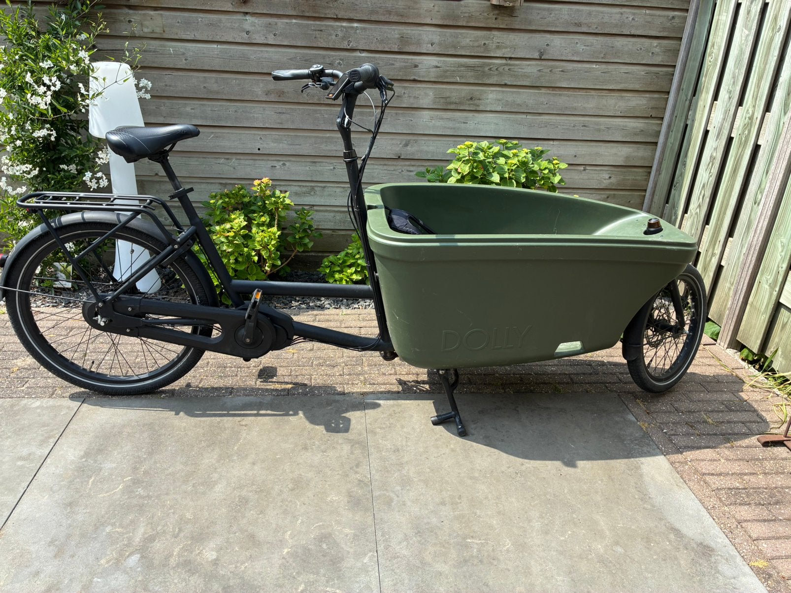 Dolly bakfiets V1 te koop, Elektrisch, Zo goed als nieuw, 2 kinderen, Schijfrem