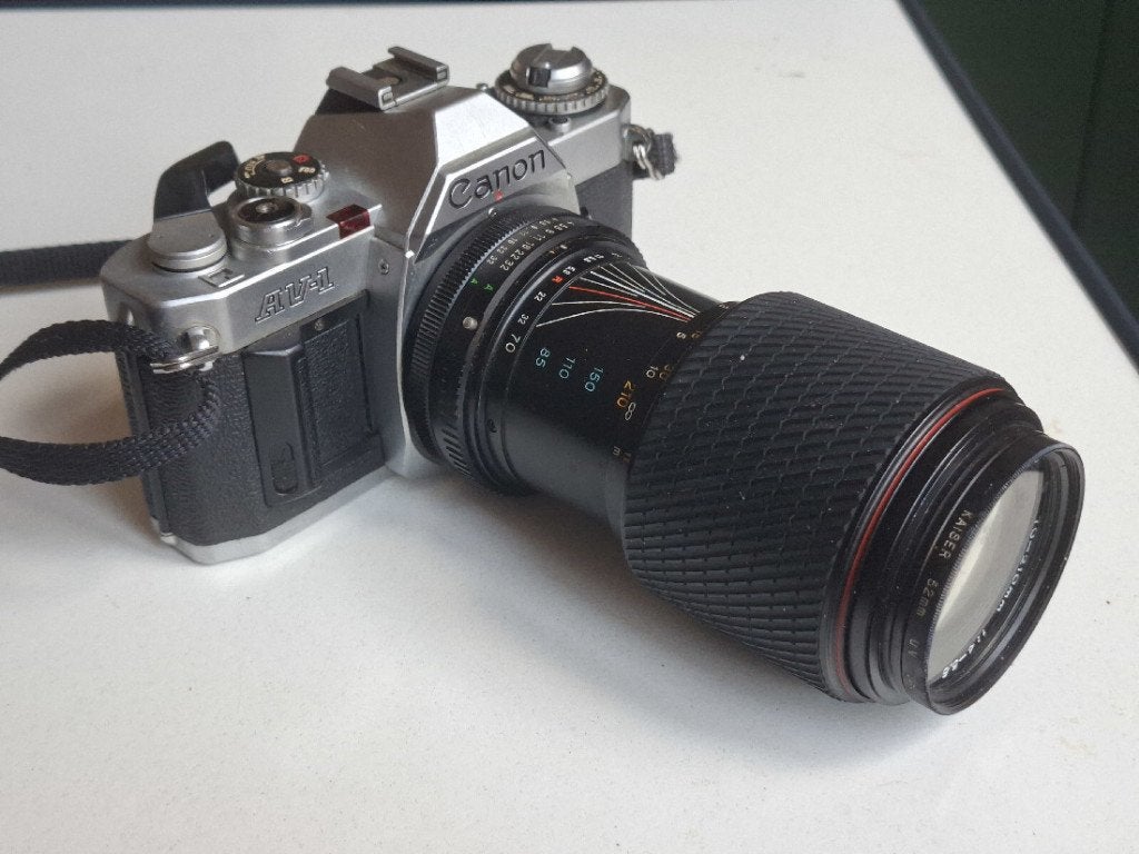 Canon AV-1 Spiegelreflexcamera met 70-210mm lens, Audio, Tv en Foto, Ophalen of Verzenden, Gebruikt, Spiegelreflex, Canon