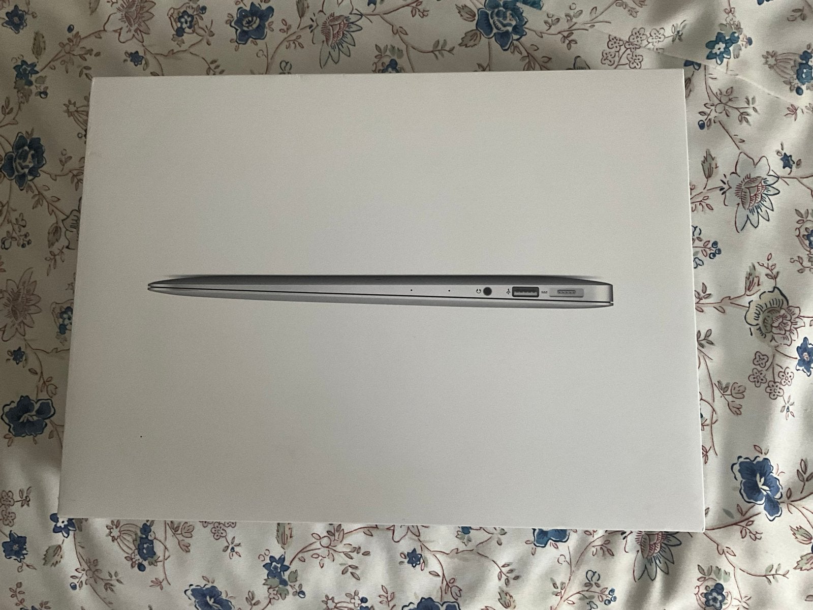 MacBook Air 13 inch - Zo goed als nieuw, Qwerty, 13 inch, Ophalen of Verzenden, Zo goed als nieuw