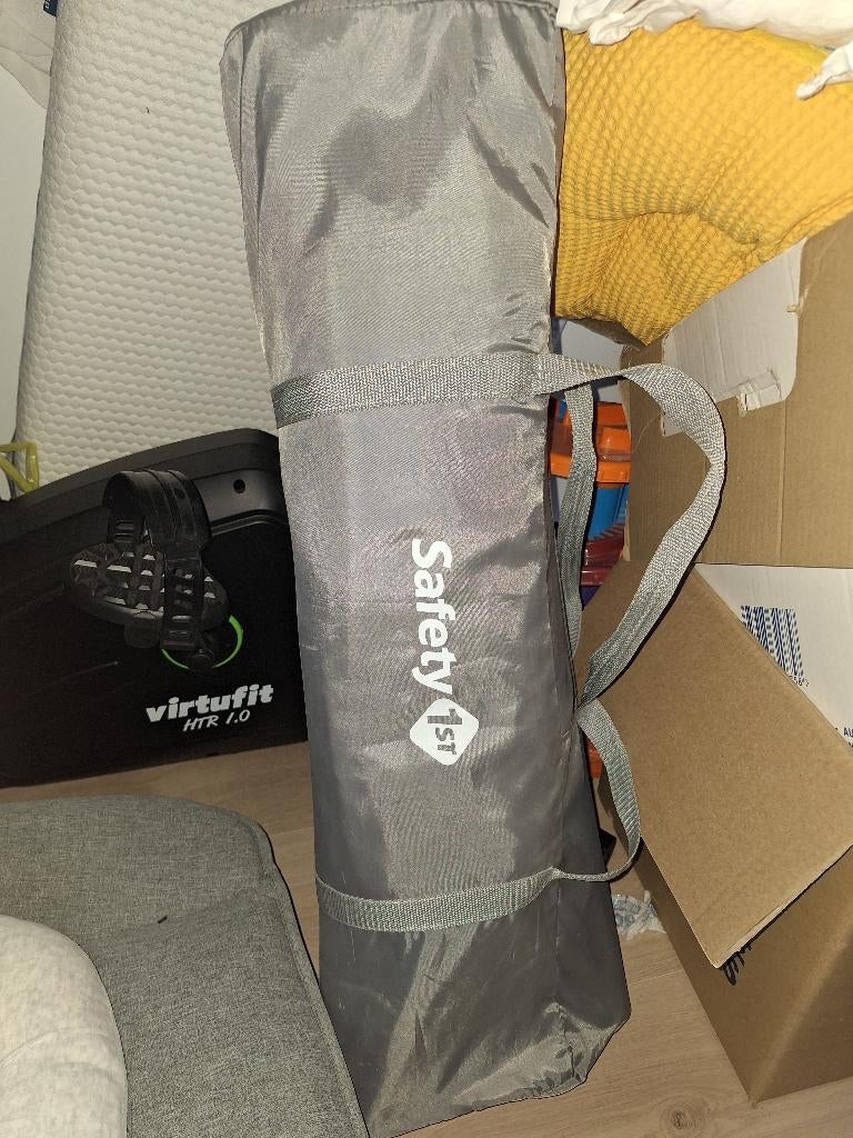 Campingbedje safety first, Ophalen, Zo goed als nieuw, Overige typen
