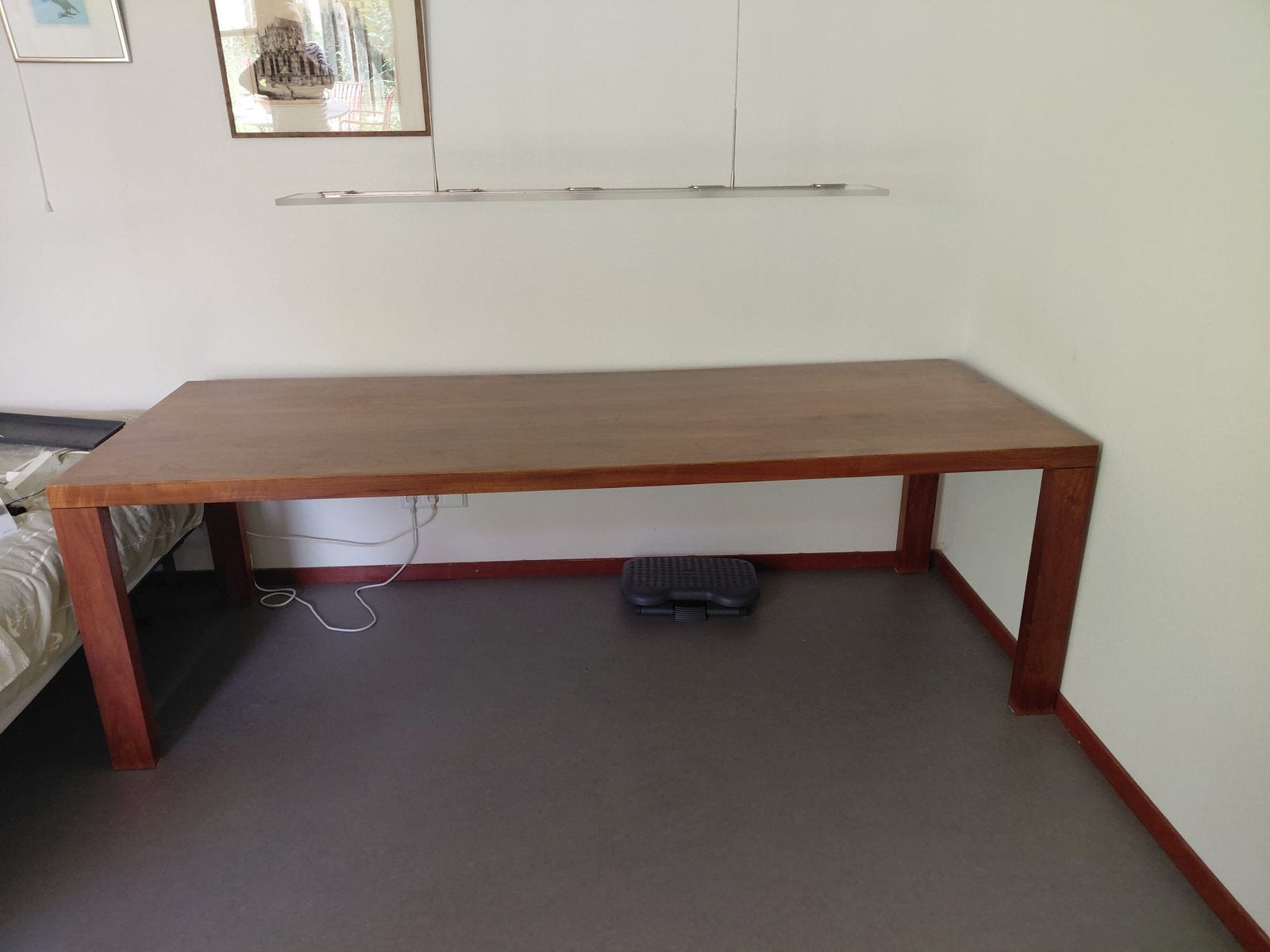 Zeer nette tafel van massief notenhout, Ophalen, 200 cm of meer, 50 tot 100 cm, Zo goed als nieuw