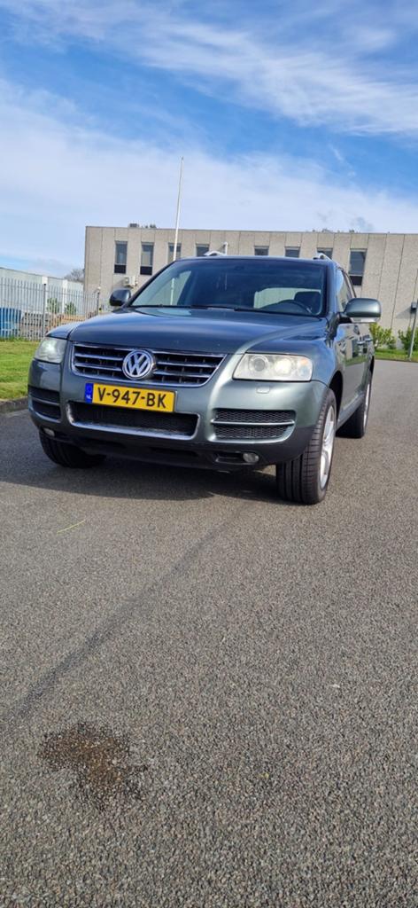 Volkswagen touraq 4x4 v10, Auto's, Bestelauto's, 4921 cc, Volkswagen, Origineel Nederlands, Diesel