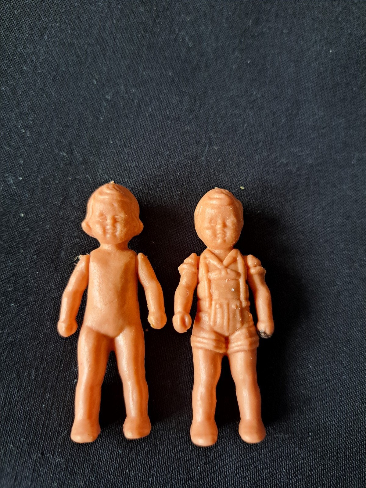 Miniatuur oude poppetjes, Ophalen of Verzenden