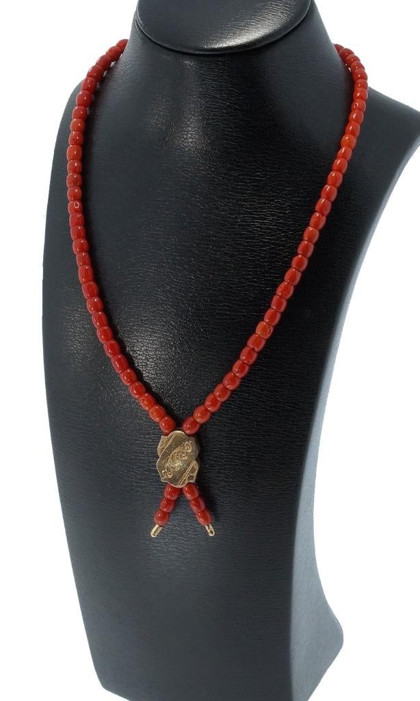 Bloedkoraal vintage ketting 14k slot goud en hanger fraai