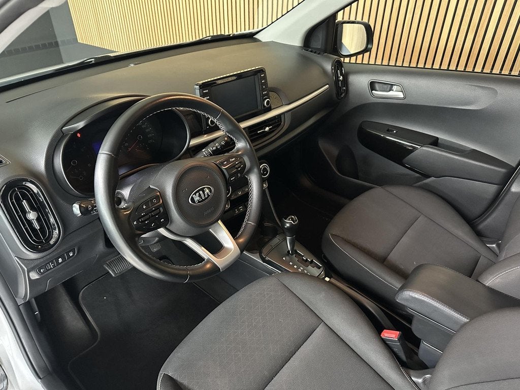 Kia Picanto 1.2 CVVT First Edition Cruise controle | Camera, Auto's, Kia, Stof, Gebruikt, 4 cilinders, Automatische klimaatregeling