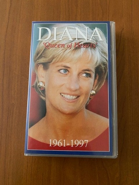 Diana: Queen of Hearts (1961-1997) VHS, Gebruikt, Documentaire, Alle leeftijden, VHS