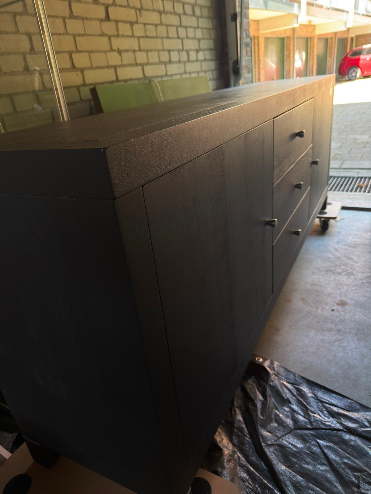 Dressoir notenhout, Ophalen, Zo goed als nieuw, Tweepersoons