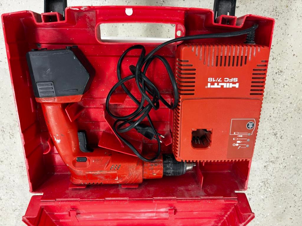 Hilti accu boormachine, Doe-het-zelf en Verbouw, Ophalen, Gebruikt, Boormachine