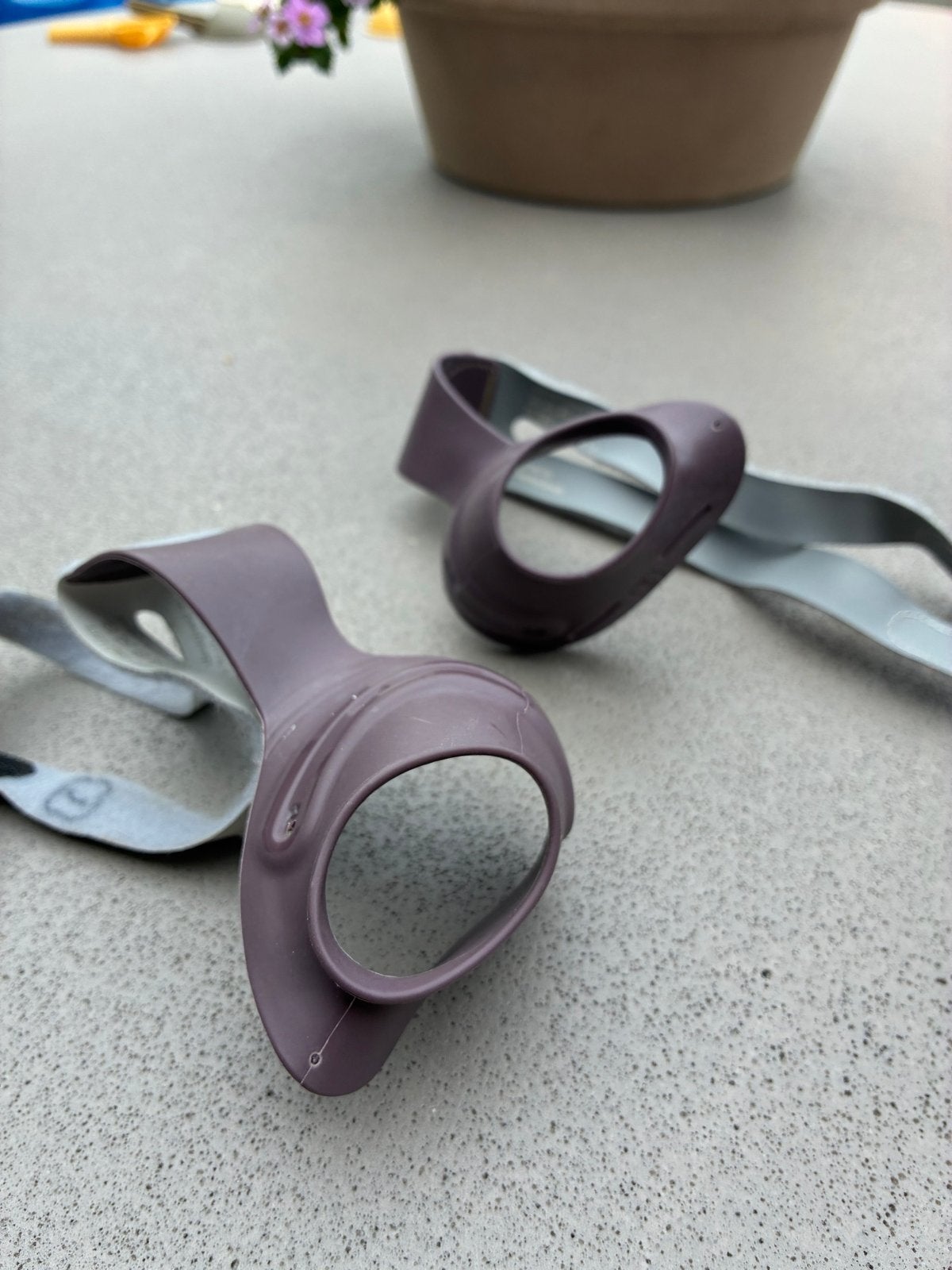 Ortho duim brace size 2. linkse en een rechtse brace, Ophalen, Zo goed als nieuw