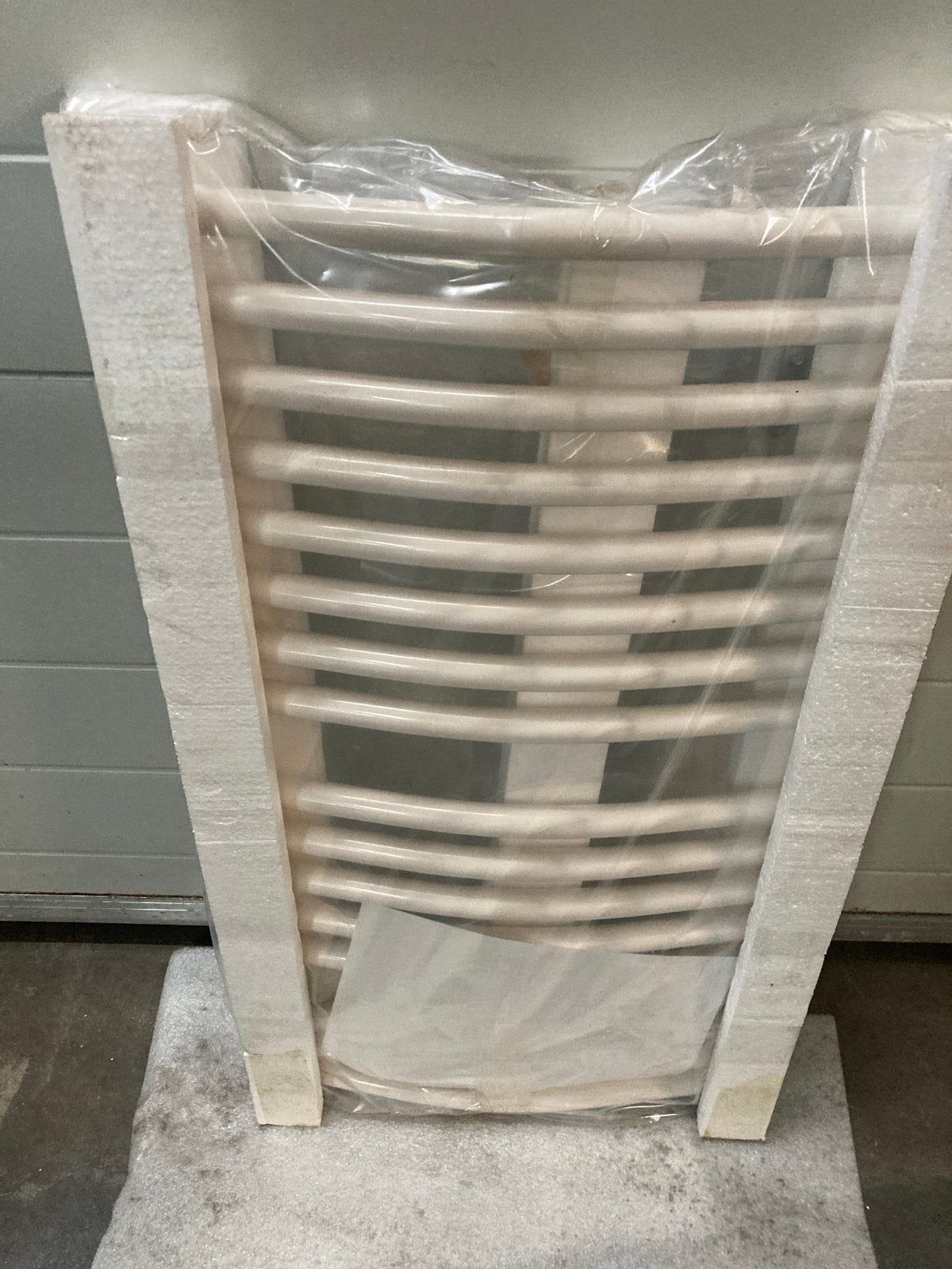 Nieuwe Pergamon Radiator 45x77.6 cm, 360 watt, Ophalen, 30 tot 80 cm, Radiator, Nieuw