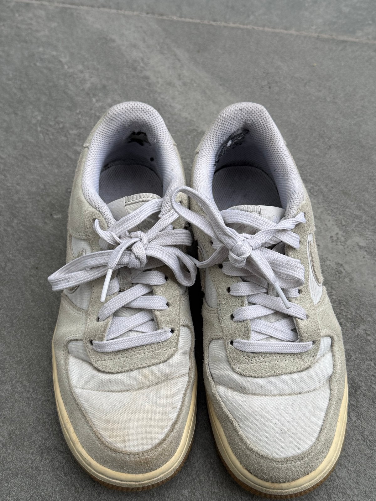 Nike Air Force sneakers - Maat 36.5, Kleding | Dames, Schoenen, Beige, Ophalen of Verzenden, Sneakers of Gympen, Gedragen