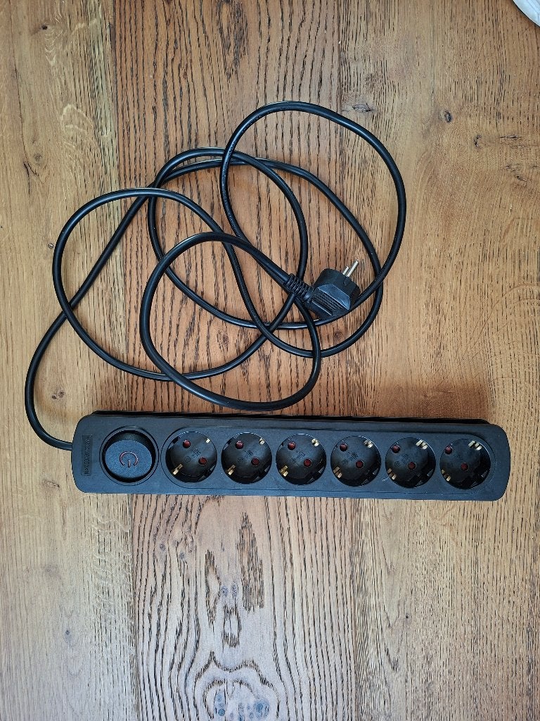 Zgan Handson 6-voudig stekkerdoos met beveiliging, Ophalen, Zo goed als nieuw, Overige merken, Kabel of Snoer
