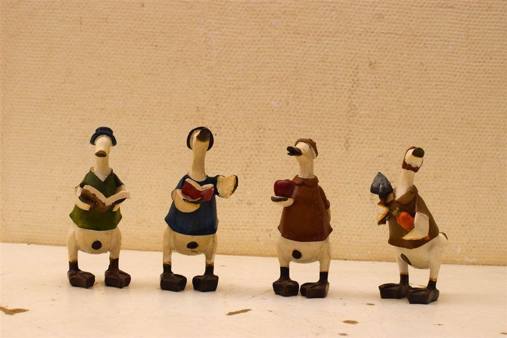 4 stuks ganzen beeldjes 47801