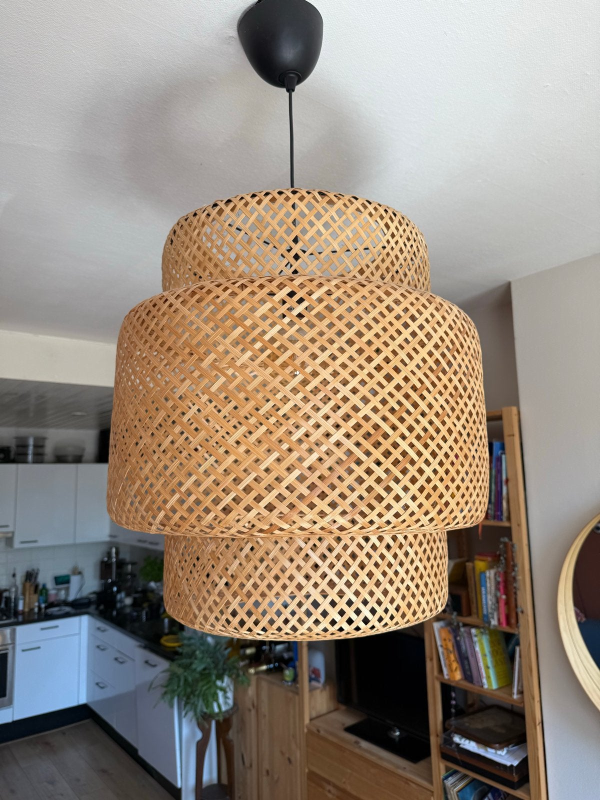 IKEA SINNERLIG Hanglamp bamboe, handgemaakt, 50 cm, Ophalen, Zo goed als nieuw, Natuurlijk materiaal, E27 (groot)