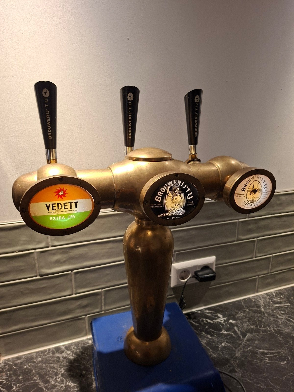 tapzuil biertap bierkraan bierzuil messing 3 kraans, Ophalen, Zo goed als nieuw, Overige merken