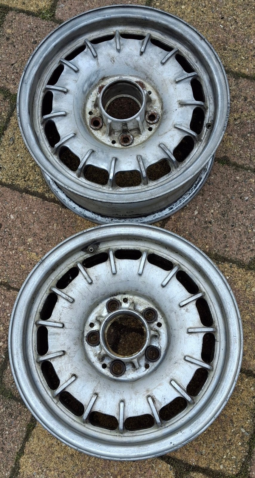 Twee orginele Mercedes kroonkurk velgen 6Jx14H2 W108, Ophalen, 14 inch, Gebruikt, Velg(en)